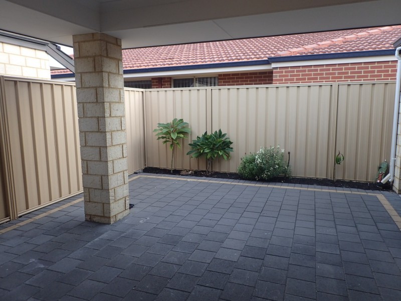 2 Janz Pass, Canning Vale WA 6155