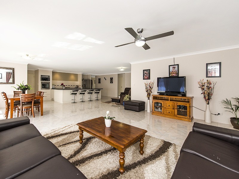 459 Balfour Street, Southern River WA 6110