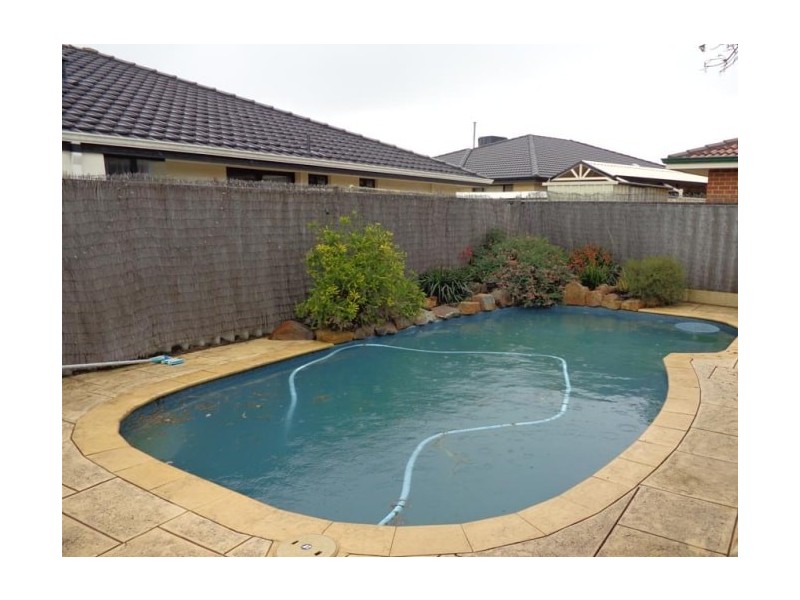 2 Montpelier Loop, Canning Vale WA 6155