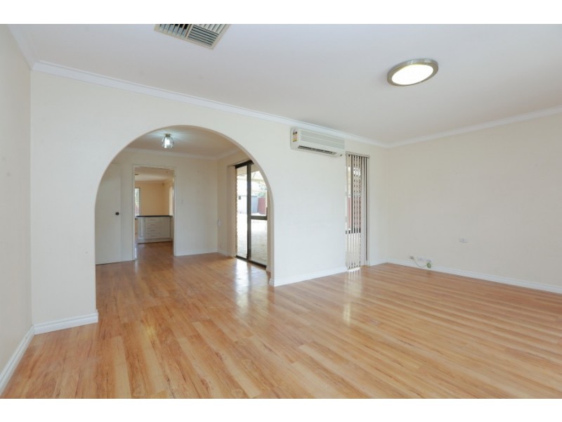 22 Mayo Court, Parkwood WA 6147