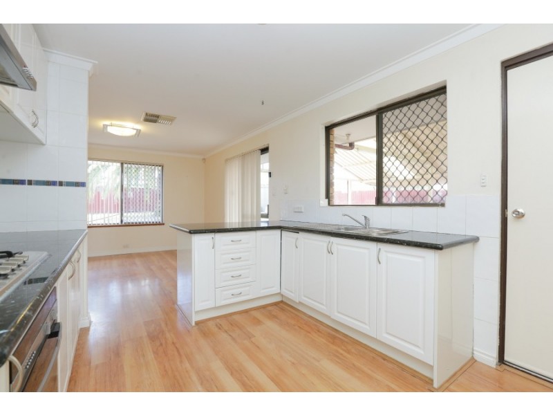 22 Mayo Court, Parkwood WA 6147