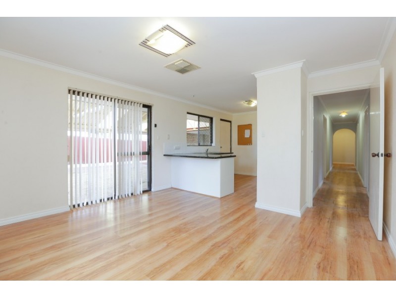 22 Mayo Court, Parkwood WA 6147