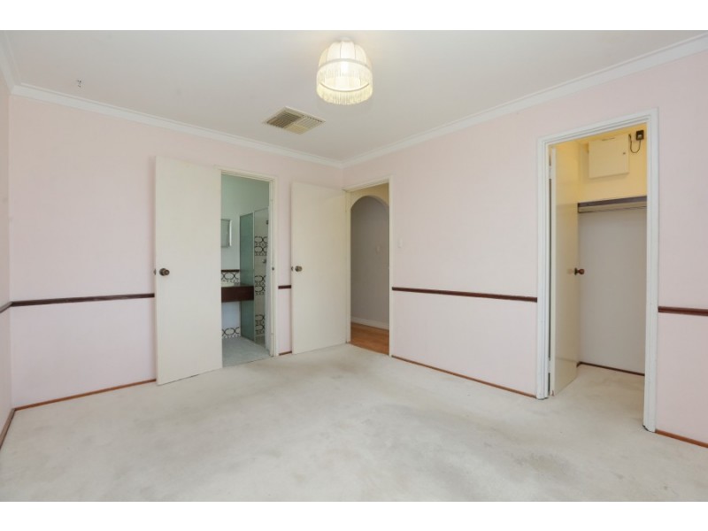 22 Mayo Court, Parkwood WA 6147