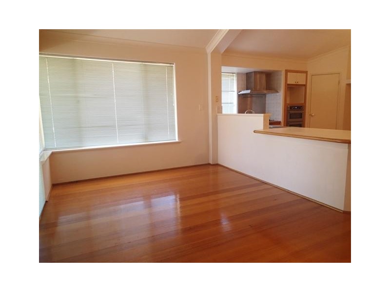 4 Durness Place, Canning Vale WA 6155