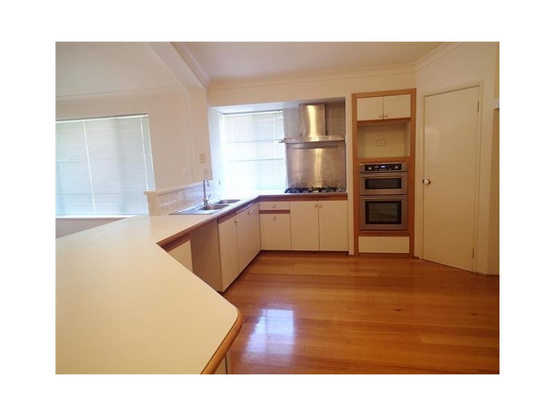 4 Durness Place, Canning Vale WA 6155