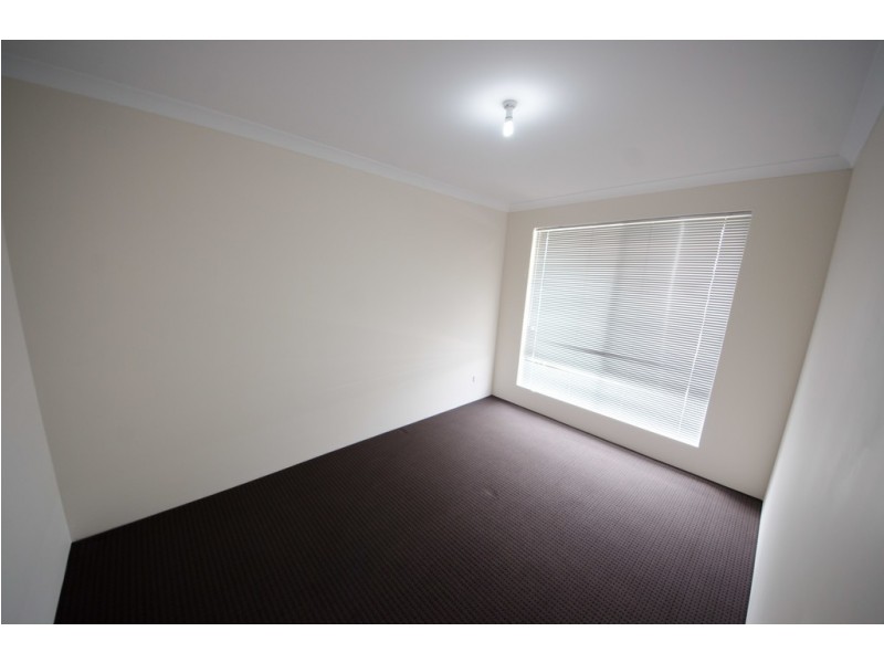 7 Telopea Way, Piara Waters WA 6112