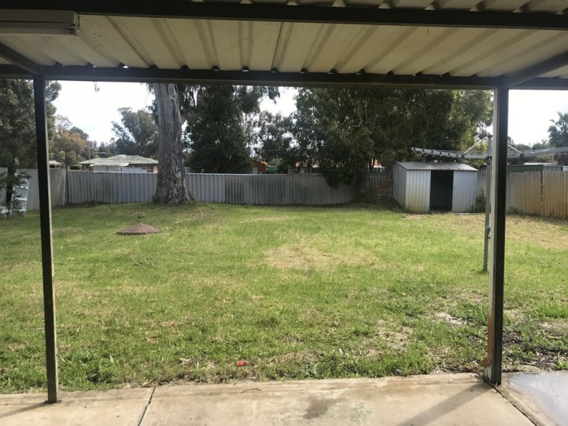 46 Greenway Avenue, Thornlie WA 6108