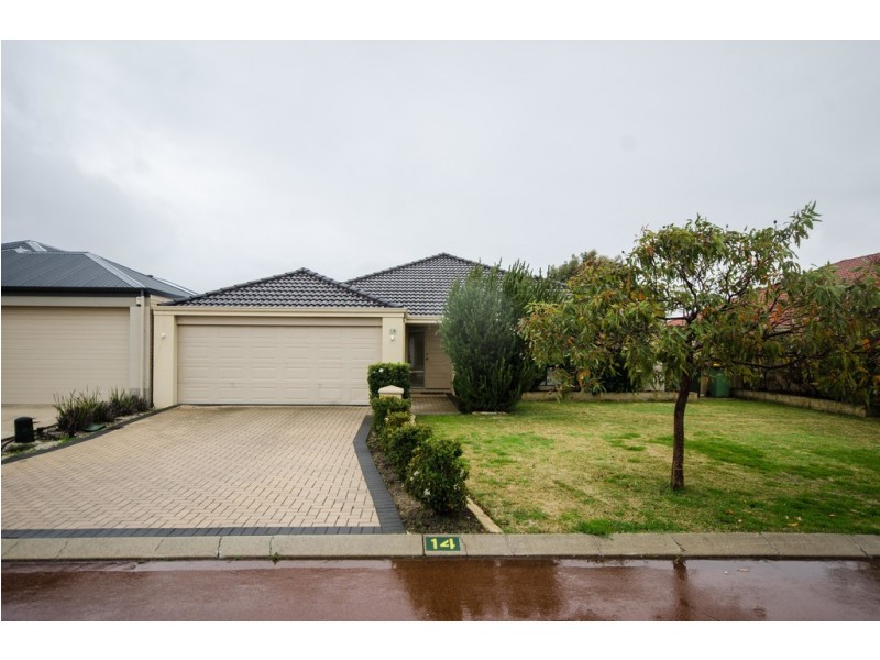 14 Carnaby Way, Harrisdale WA 6112