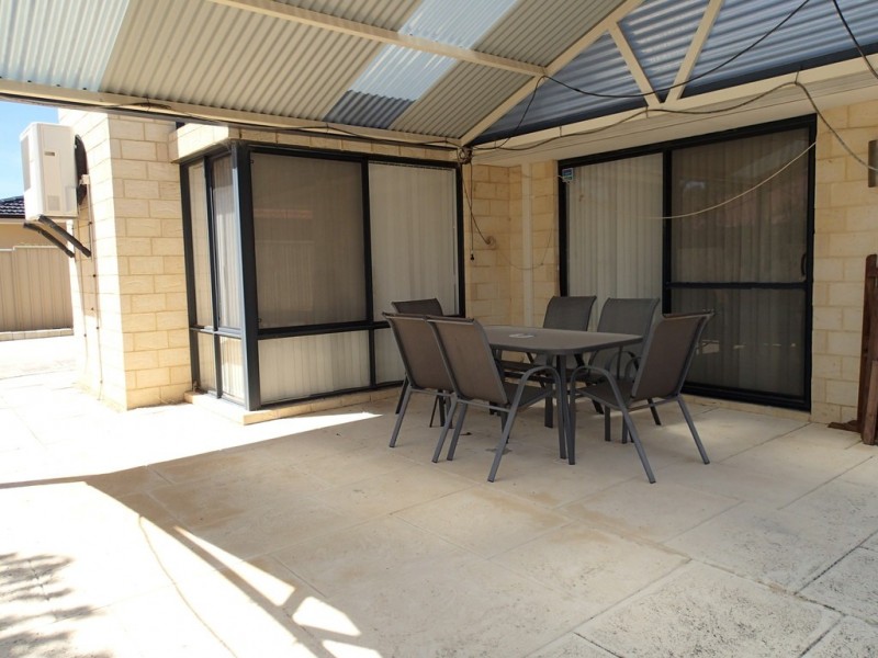 9 Diosma Way, Canning Vale WA 6155