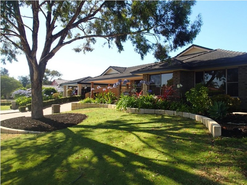 10 Lucas Loop, Canning Vale WA 6155