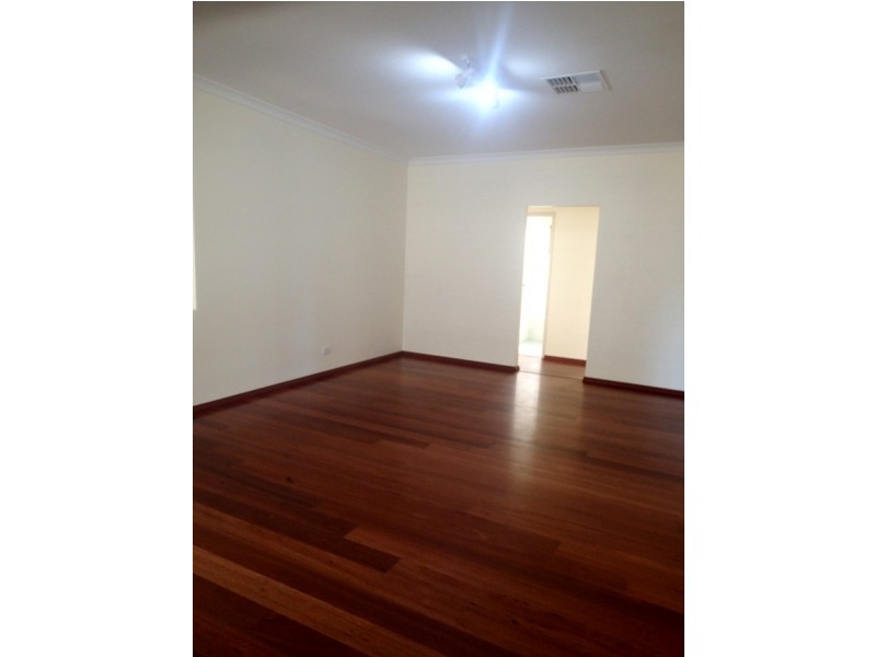 10 Lucas Loop, Canning Vale WA 6155