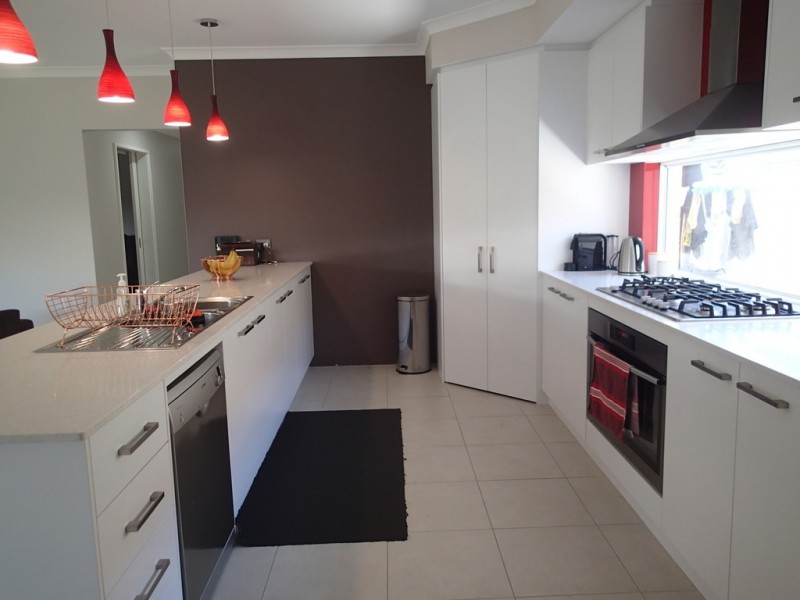 31 Miramar Way, Piara Waters WA 6112