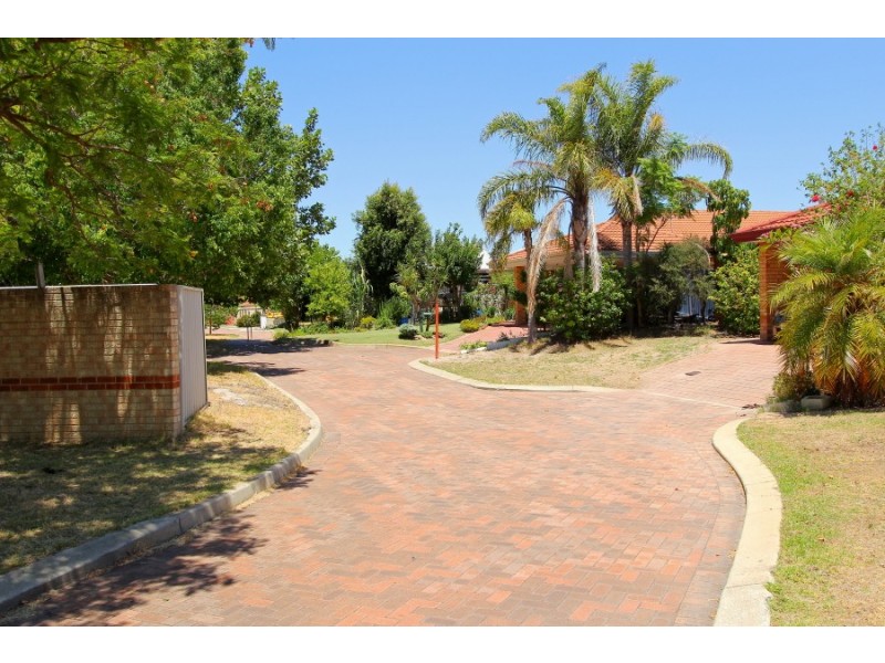 30 Park Lane, Canning Vale WA 6155