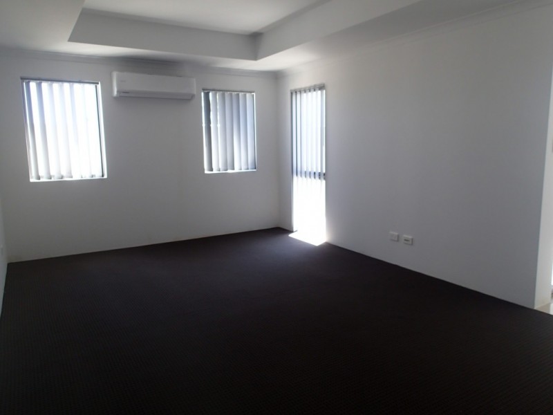 63 Yangtze Avenue, Southern River WA 6110