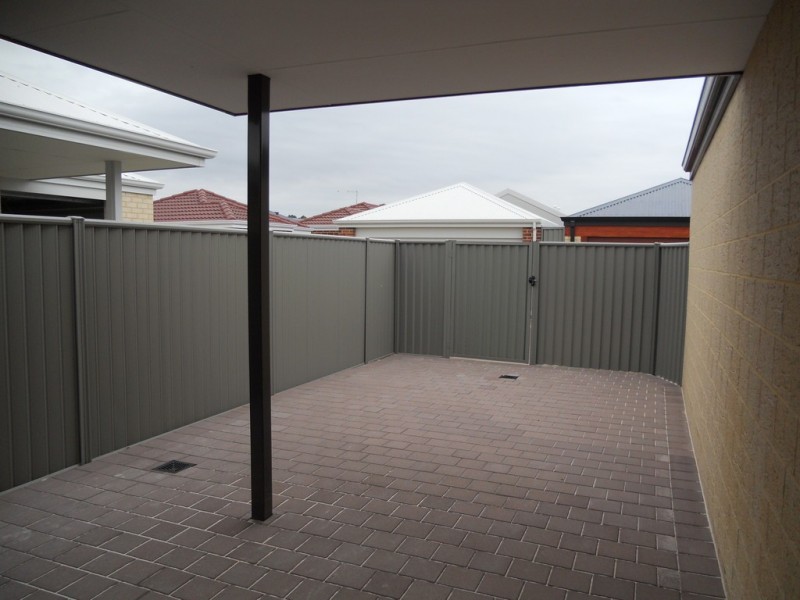 24 Amadeus Way, Success WA 6164