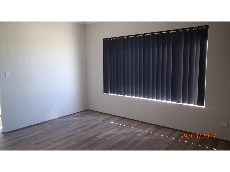 37 Limestone Rise, Piara Waters WA 6112