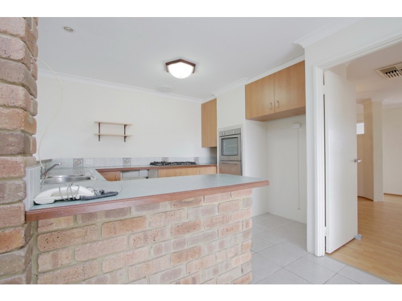 2 Conquest Court, Thornlie WA 6108