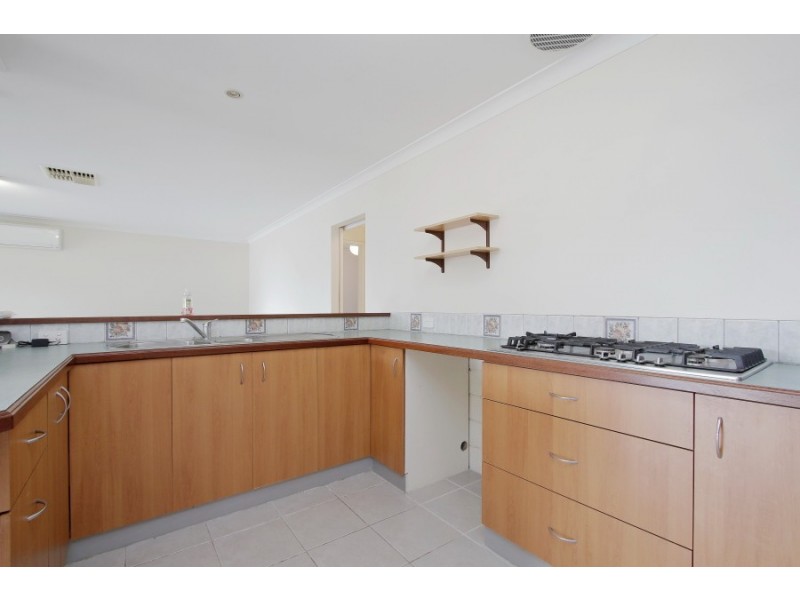 2 Conquest Court, Thornlie WA 6108