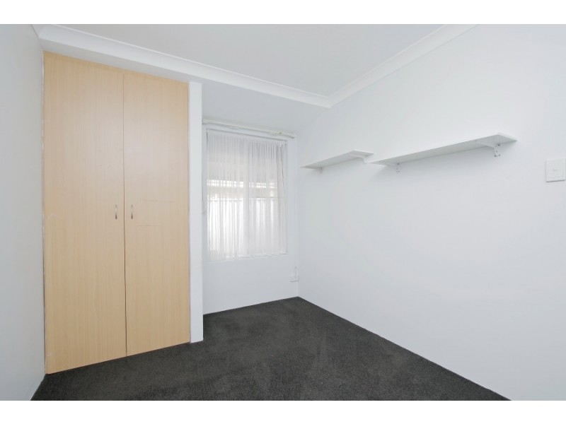 2 Conquest Court, Thornlie WA 6108