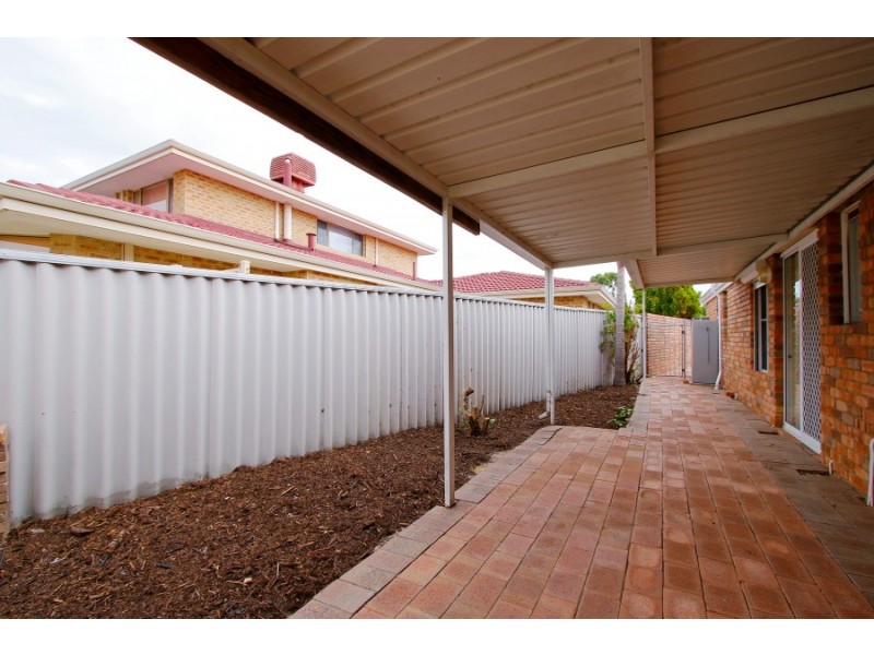 2 Conquest Court, Thornlie WA 6108