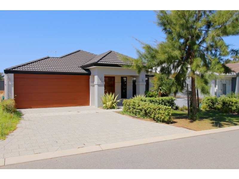 10 Jindabyne Street, Hilbert WA 6112