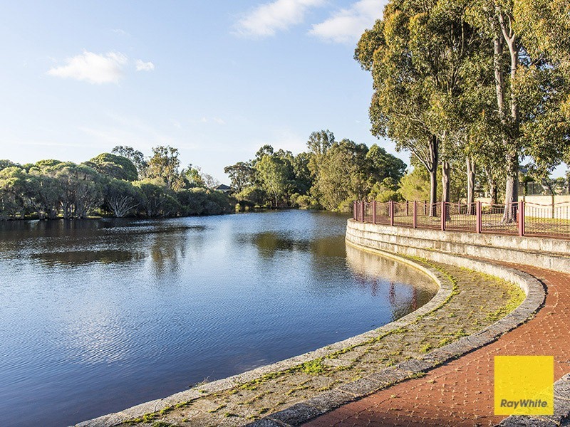 7 Ladham Turn, Canning Vale WA 6155