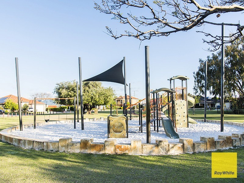 7 Ladham Turn, Canning Vale WA 6155