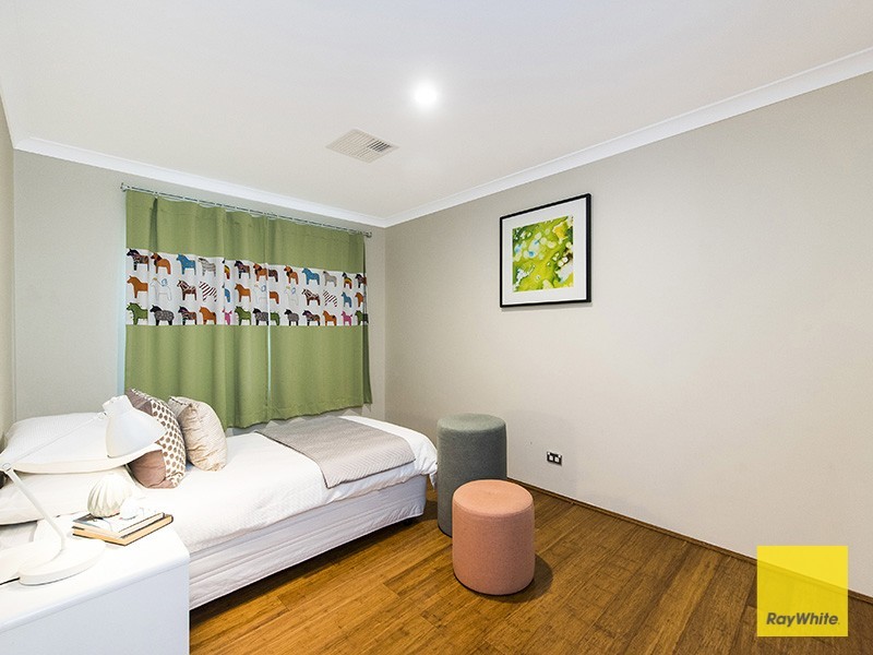 7 Ladham Turn, Canning Vale WA 6155