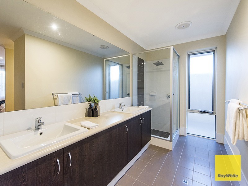 7 Ladham Turn, Canning Vale WA 6155