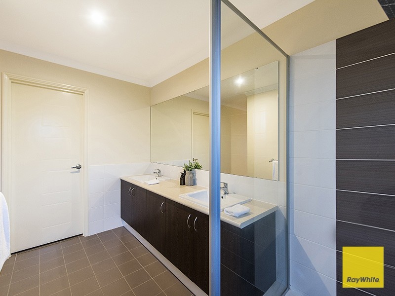 7 Ladham Turn, Canning Vale WA 6155