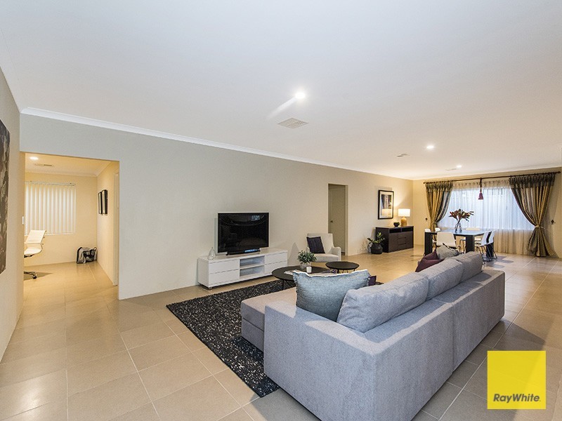 7 Ladham Turn, Canning Vale WA 6155