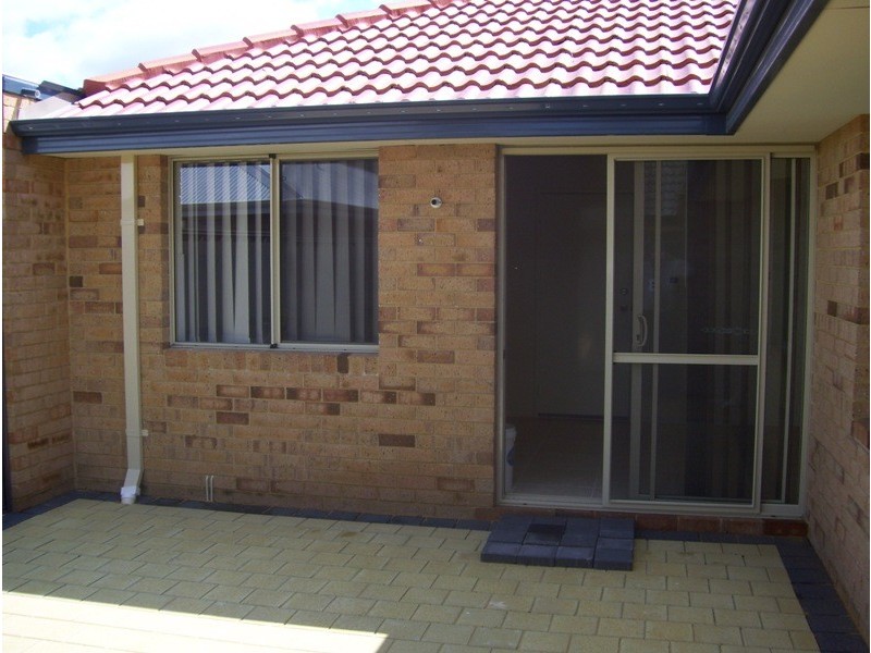 36 Pinaster Boulevard, Canning Vale WA 6155