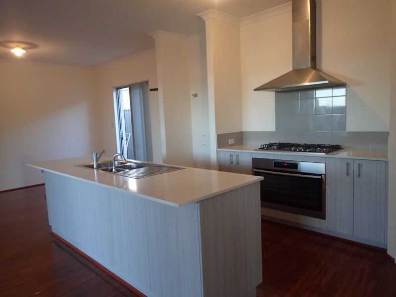 31 Lafayette Avenue, Harrisdale WA 6112