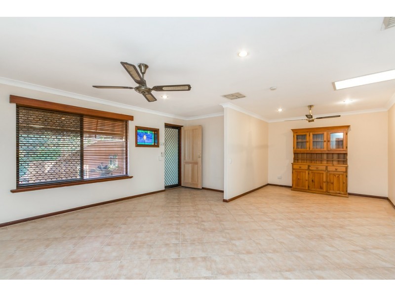 4 Marrow Close, Yangebup WA 6164