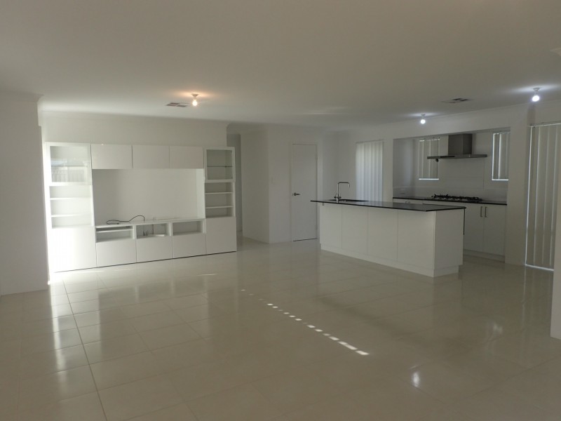 146 Kokoda Boulevard, Byford WA 6122