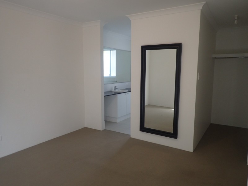 146 Kokoda Boulevard, Byford WA 6122