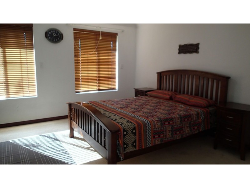 14 Vancouver Drive, Canning Vale WA 6155