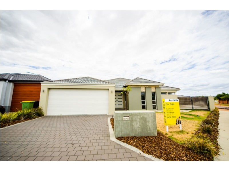7 Aldenham Drive, Southern River WA 6110
