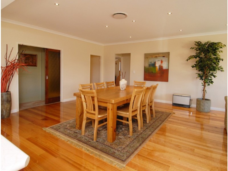 6 Salen Lane, Canning Vale WA 6155