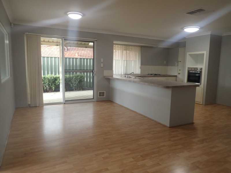 33 Heysen Parade, Southern River WA 6110