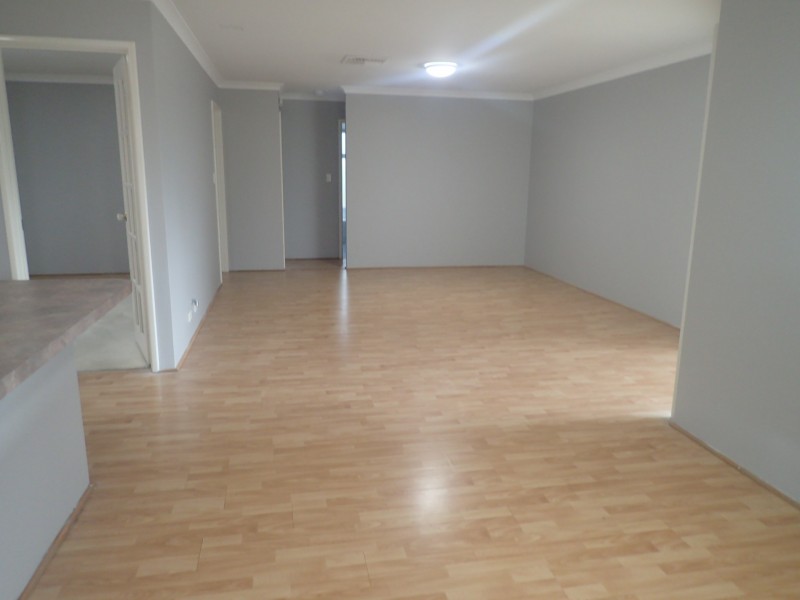 33 Heysen Parade, Southern River WA 6110