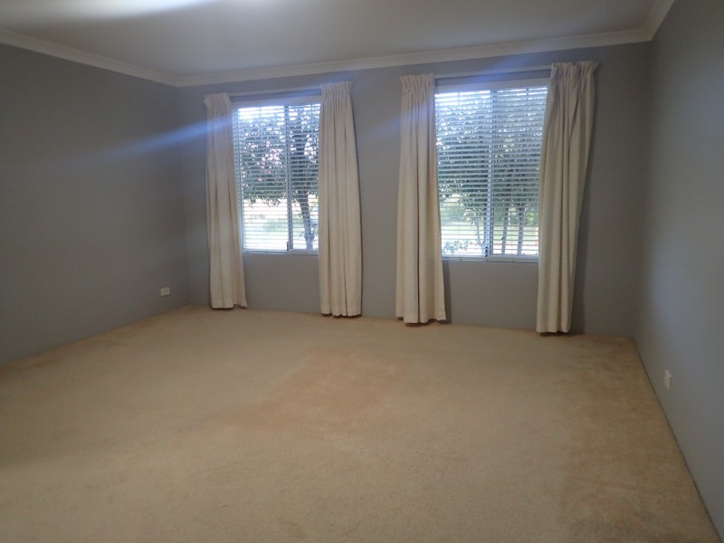 33 Heysen Parade, Southern River WA 6110