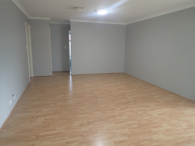 33 Heysen Parade, Southern River WA 6110