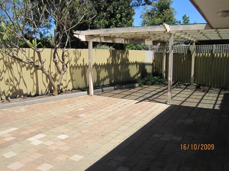 12 B Amur place, Bateman WA 6150