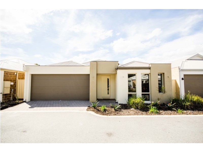 13/11 Carnation Street, Canning Vale WA 6155