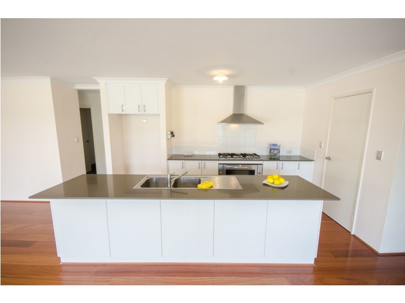 41 Gamenya Street, Canning Vale WA 6155