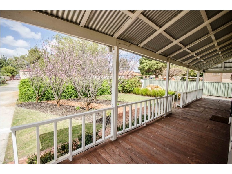 37 Bert Street, Gosnells WA 6110