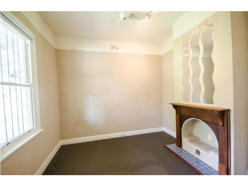 37 Bert Street, Gosnells WA 6110