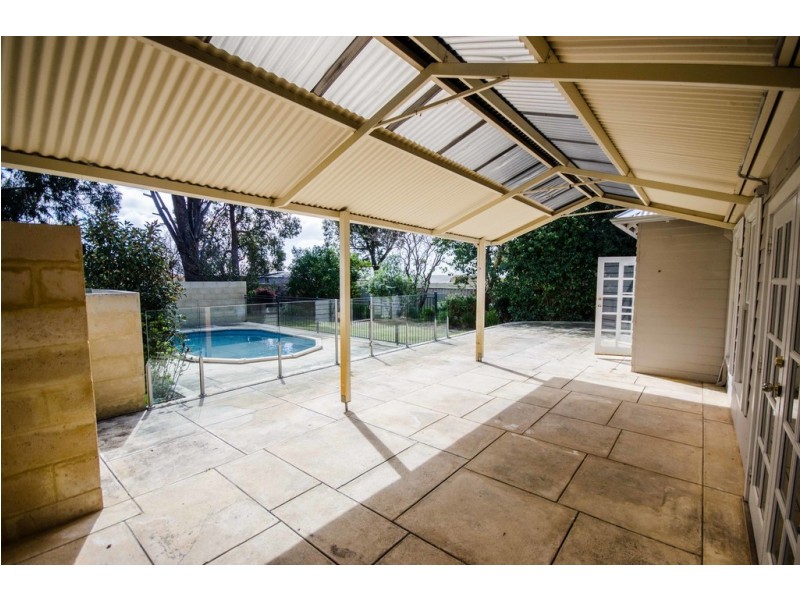 37 Bert Street, Gosnells WA 6110