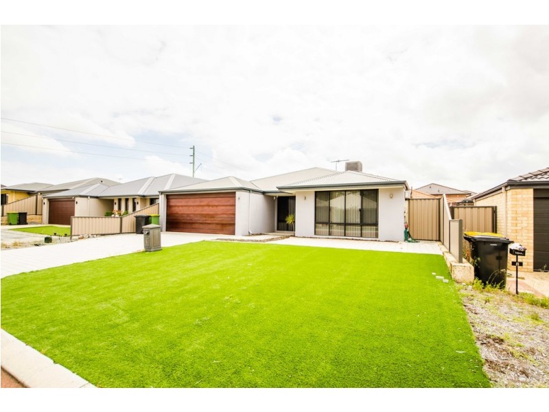 6 Atkinson Way, Canning Vale WA 6155